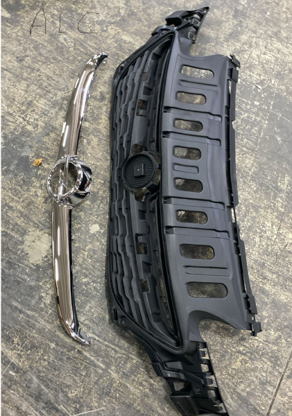 Opel Corsa E Ön Panjur Komple Nikelajlı