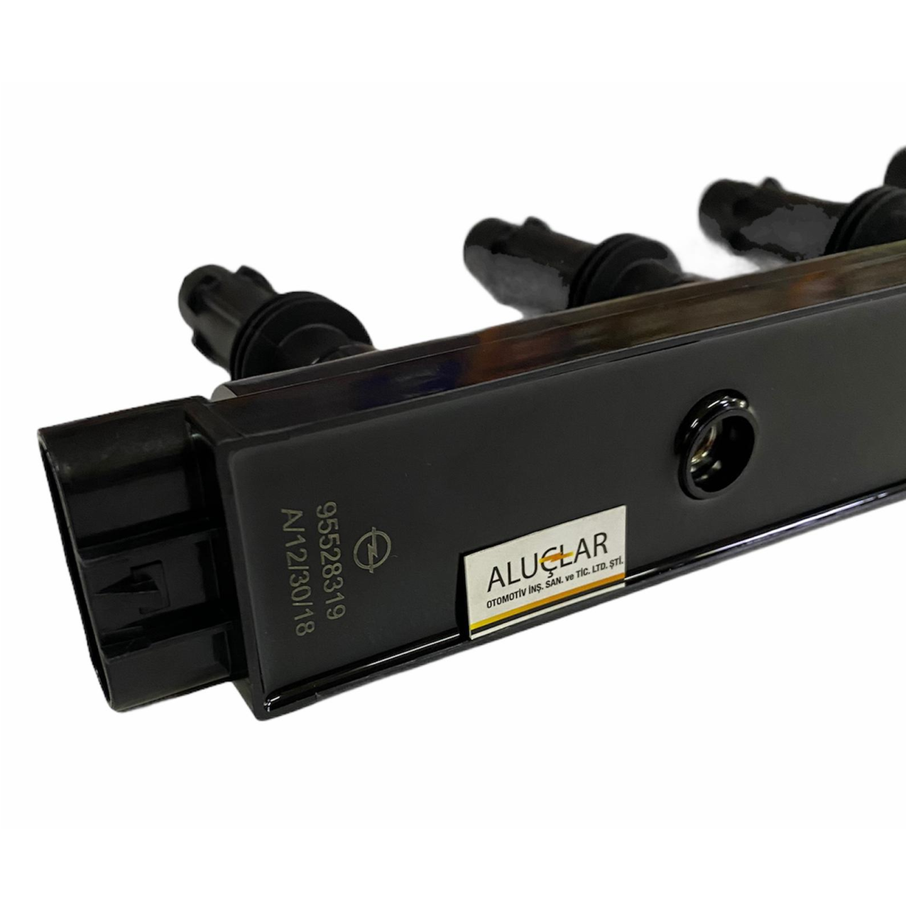 Opel Corsa E 1.2 Ateşleme Bobini Orijinal GM 95528319